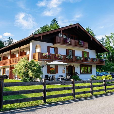 Hotel Garni Landhaus Sonnenstern Schoenau am Koenigsee Exterior foto