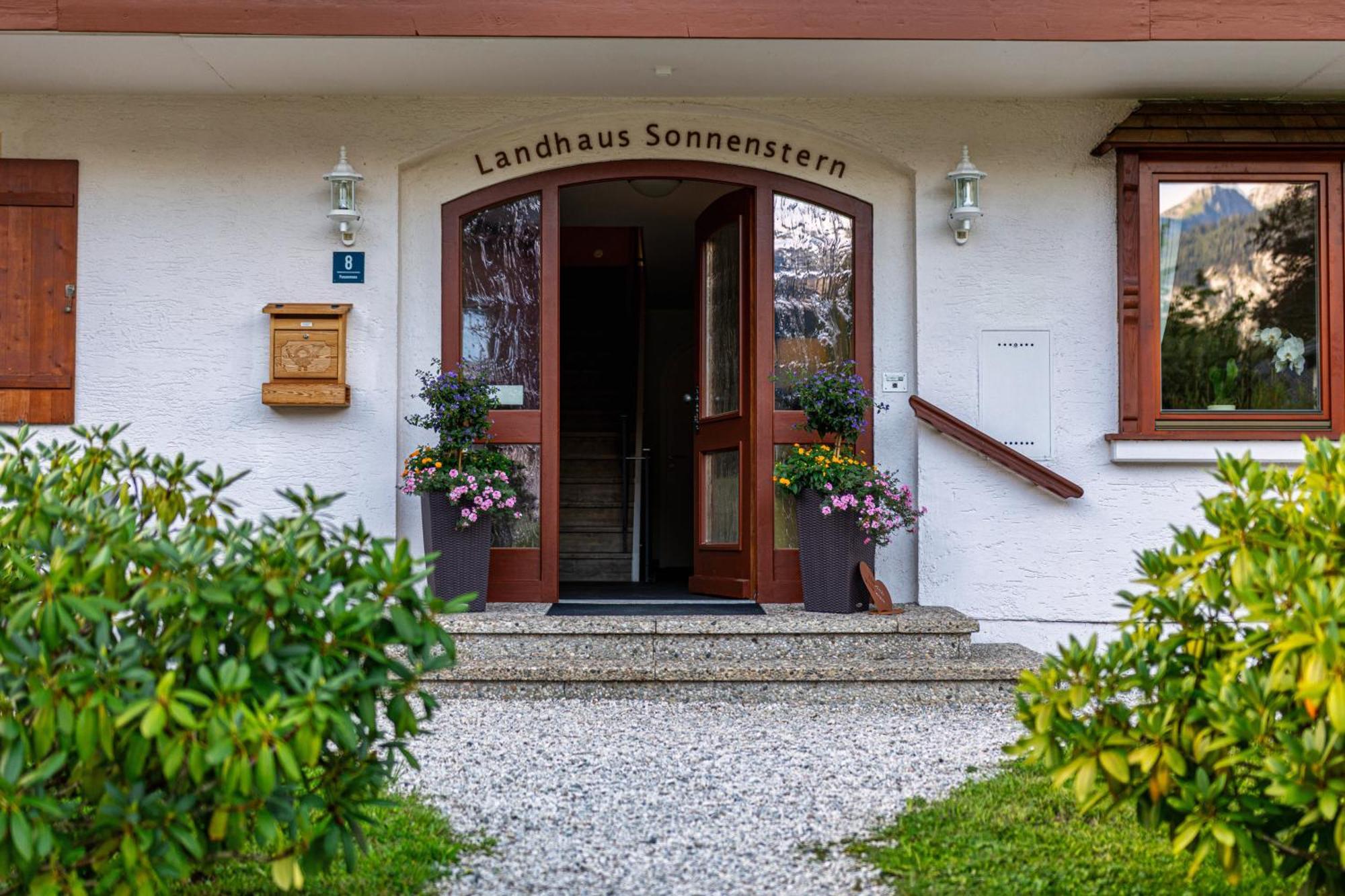 Hotel Garni Landhaus Sonnenstern Schoenau am Koenigsee Exterior foto